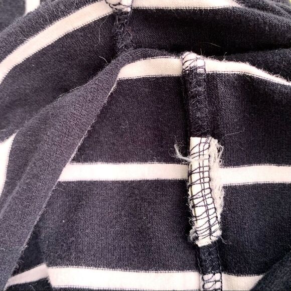 🍍3/$15🍍H&M Casual Fitted Mini Dress - Picture 5 of 5